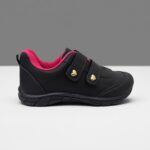 Tênis Escolar Infantil Menina Preto Colegial Velcro com Coração